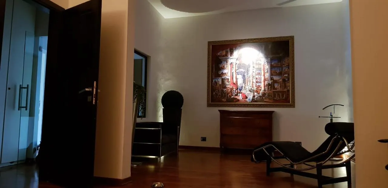 La Casa Con Piscina Riscaldata Interna Anna Luxury Garden Apartment Pisa 0*,